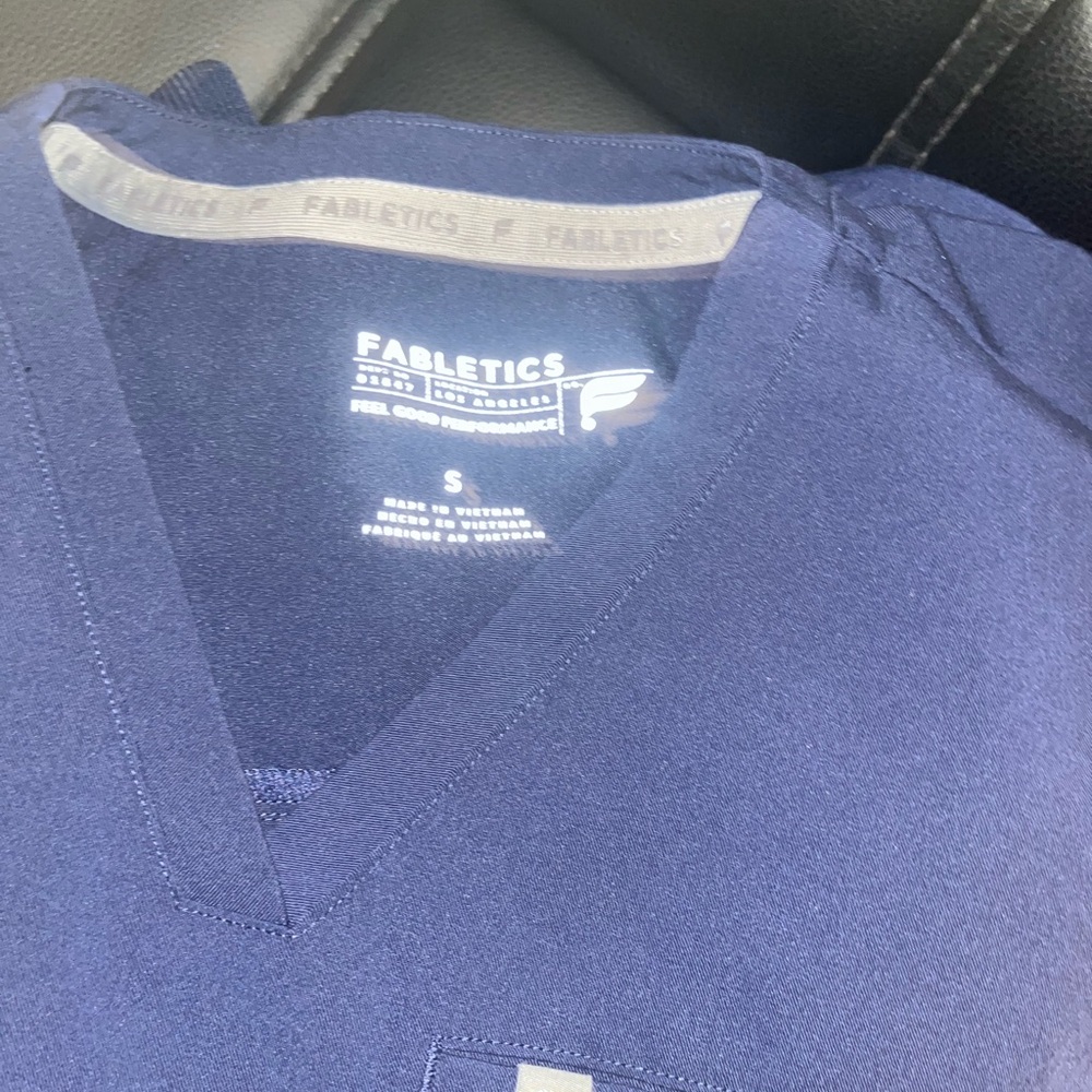 Fabletics Deep Navy V-Neck Active Top